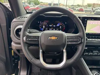Chevrolet Colorado 2024 4x4 LT 4dr Crew Cab 5 ft. SB