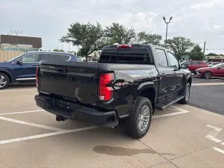 Chevrolet Colorado 2024 4x4 LT 4dr Crew Cab 5 ft. SB