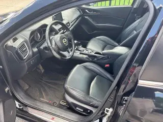 Mazda Mazda3 2016 i Grand Touring 4dr Hatchback 6M