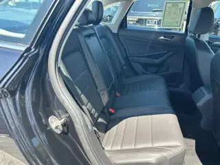 Volkswagen Jetta 2024 SE 4dr Sedan