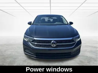 Volkswagen Jetta 2024 SE 4dr Sedan