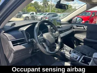 Mitsubishi Outlander 2024 SE 4dr SUV