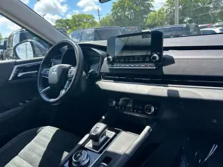 Mitsubishi Outlander 2024 SE 4dr SUV