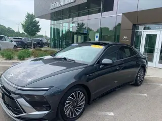 Hyundai SONATA Hybrid 2024 Limited 4dr Sedan