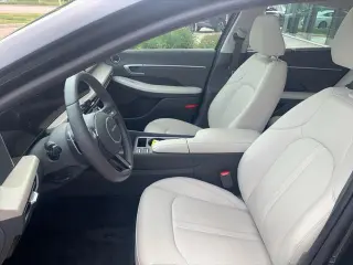 Hyundai SONATA Hybrid 2024 Limited 4dr Sedan