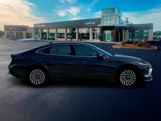 Hyundai SONATA Hybrid 2025 Limited 4dr Sedan
