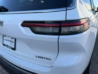 Jeep Grand Cherokee L 2021 4x4 Limited 4dr SUV