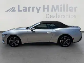 Ford Mustang 2024 EcoBoost 2dr Convertible