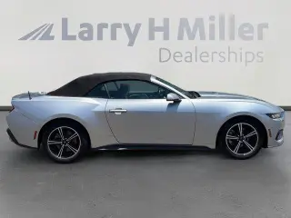 Ford Mustang 2024 EcoBoost 2dr Convertible