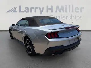 Ford Mustang 2024 EcoBoost 2dr Convertible