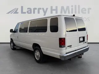 Ford E-Series 2010 E-350 SD XL 3dr Extended Passenger Van