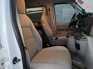 Ford E-Series 2010 E-350 SD XL 3dr Extended Passenger Van