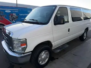 Ford E-Series 2010 E-350 SD XL 3dr Extended Passenger Van