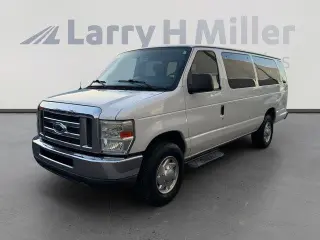 Ford E-Series 2010 E-350 SD XL 3dr Extended Passenger Van