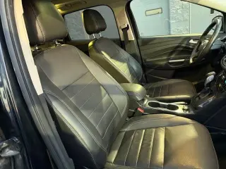 Ford Escape 2016 AWD Titanium 4dr SUV