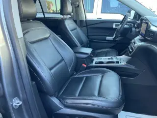 Ford Explorer 2023 XLT 4dr SUV