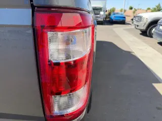 Ford F-150 2022 4x4 Lariat 4dr SuperCrew 5.5 ft. SB
