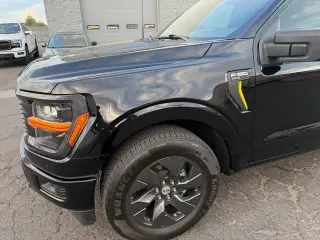 Ford F-150 2025 4x2 STX 4dr SuperCab 6.5 ft. SB