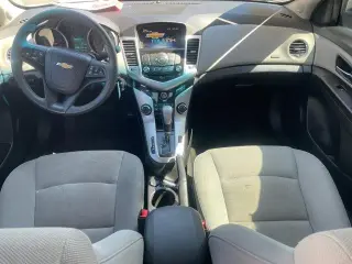 Chevrolet Cruze 2015 1LT Auto 4dr Sedan w/1SD