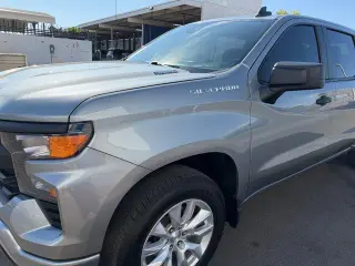 Chevrolet Silverado 1500 2026 4x2 Custom 4dr Crew Cab 5.8 ft. SB