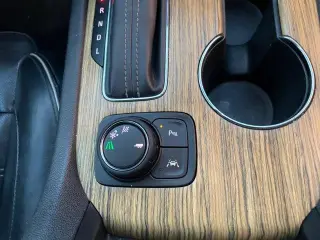 GMC Acadia 2018 Denali 4dr SUV