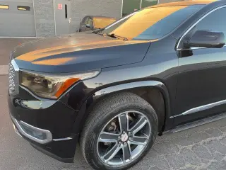GMC Acadia 2018 Denali 4dr SUV