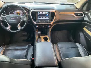 GMC Acadia 2018 Denali 4dr SUV