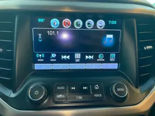 GMC Acadia 2018 Denali 4dr SUV