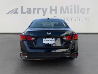 Nissan Altima 2025 2.5 SV 4dr Sedan