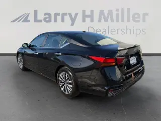 Nissan Altima 2025 2.5 SV 4dr Sedan
