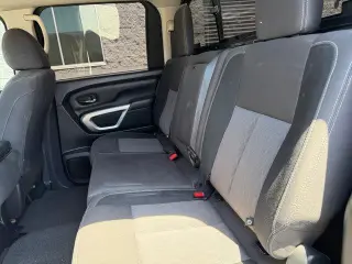 Nissan Titan 2022 4x2 S 4dr Crew Cab 5.6 ft. SB
