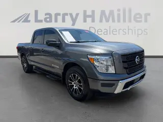 Nissan Titan 2022 4x2 S 4dr Crew Cab 5.6 ft. SB