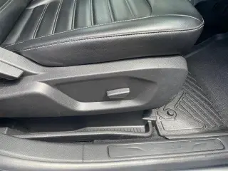 Ford Edge 2022 AWD SEL 4dr Crossover