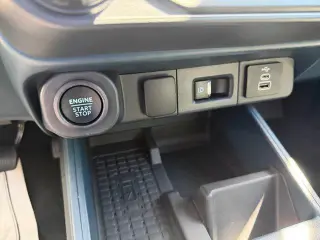 Ford Maverick 2025 AWD Lariat 4dr SuperCrew 4.5 ft. SB