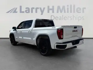 GMC Sierra 1500 2022 4x4 Elevation 4dr Crew Cab 5.8 ft. SB