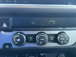 Toyota Tacoma 2019 4x2 TRD Off-Road 4dr Double Cab 5.0 ft SB