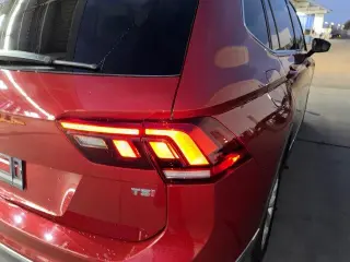 Volkswagen Tiguan 2018 2.0T SE 4dr SUV