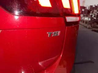 Volkswagen Tiguan 2018 2.0T SE 4dr SUV
