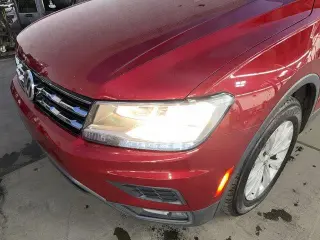 Volkswagen Tiguan 2018 2.0T SE 4dr SUV