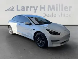 Tesla Model 3 2023 4dr Sedan