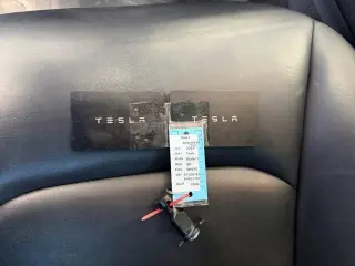 Tesla Model 3 2023 4dr Sedan