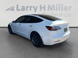 Tesla Model 3 2023 4dr Sedan