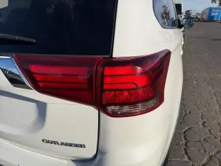 Mitsubishi Outlander 2016 AWD SE 4dr SUV