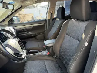 Mitsubishi Outlander 2016 AWD SE 4dr SUV