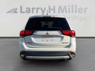 Mitsubishi Outlander 2016 AWD SE 4dr SUV