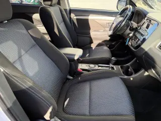 Mitsubishi Outlander 2016 AWD SE 4dr SUV