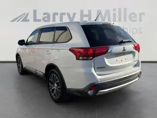Mitsubishi Outlander 2016 AWD SE 4dr SUV
