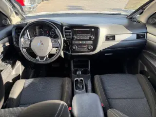 Mitsubishi Outlander 2016 AWD SE 4dr SUV
