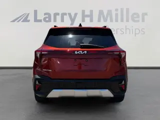 Kia Seltos 2024 S 4dr SUV