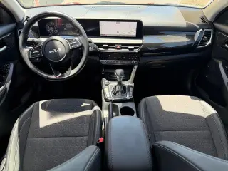 Kia Seltos 2024 S 4dr SUV